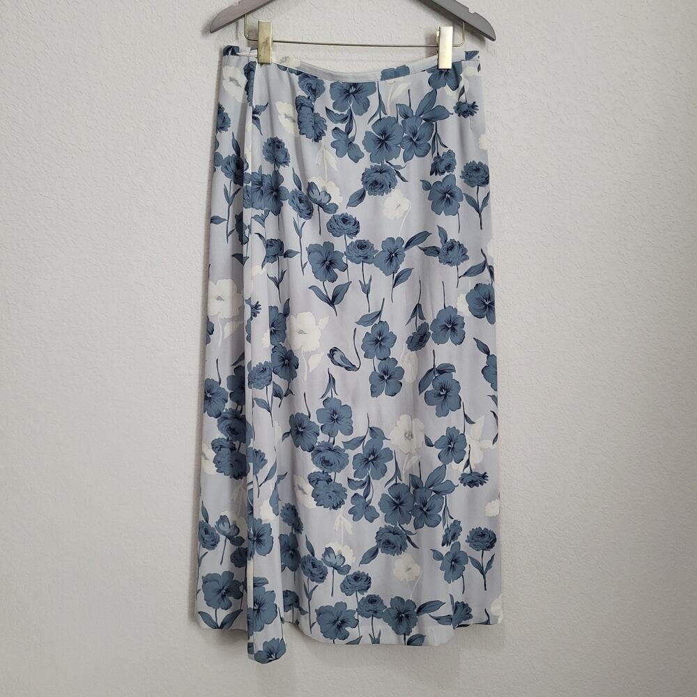 Chaus Floral Midi Skirt Womens L 32 waist Blue Lined Vintage 90s Casual Dressy